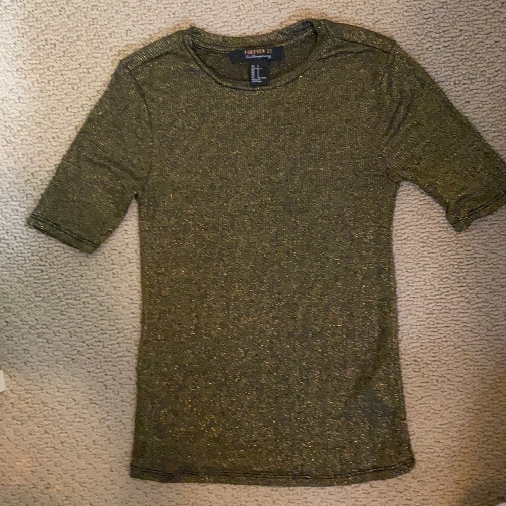 Forever 21 s short sleeve shit